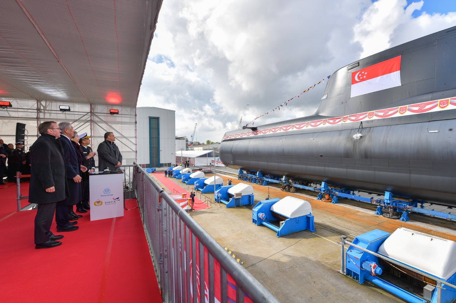 Web Article_Launch of Submarine_01